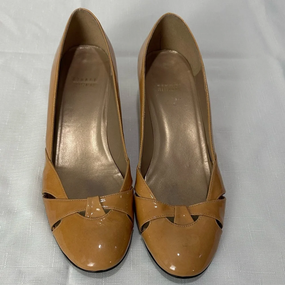 Stuart Weitzman Patent Tan Wedge Size 9